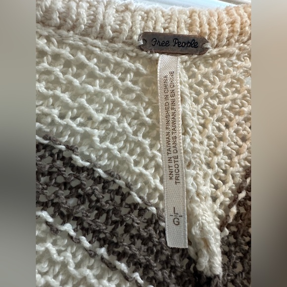 FREE PEOPLE Circle Back High Low Hem Chevron Striped Cardigan Pockets LARGE - Picture 6 of 8